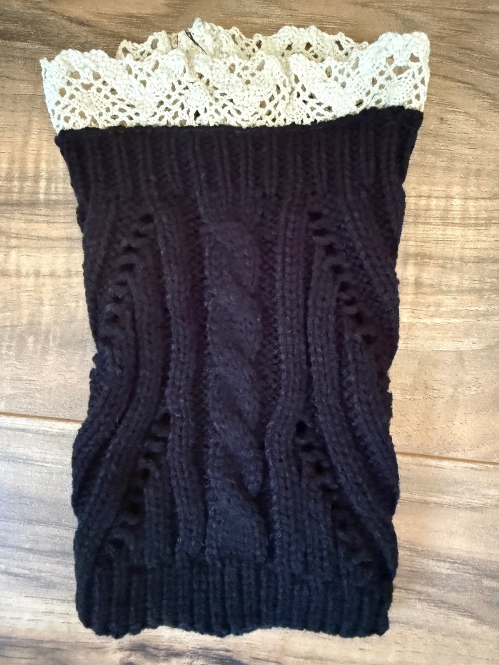 Soft Ruffle Boot Cuffs - Picture 3 of 7
